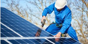 Installation Maintenance Panneaux Solaires Photovoltaïques à Garrevaques